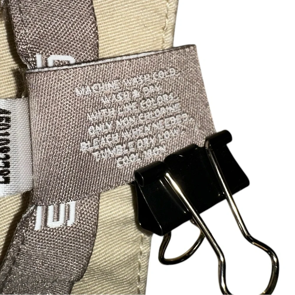Chico's Khaki  Pants 2.5‎